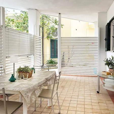 Apartamento Holihome Db *