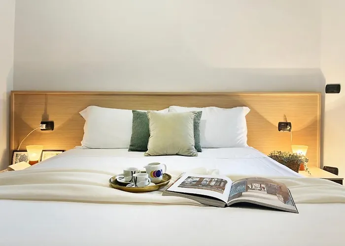 Apartment Holihome Db